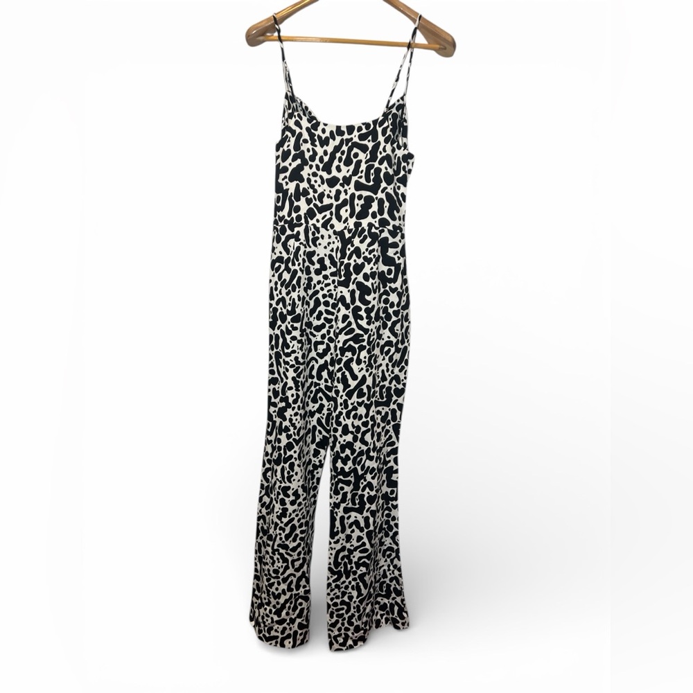 Lita By Ciara Pants Jumpsuit Open Tie Front Cheetah Print Mob Wife Resort $398 - Picture 3 of 6